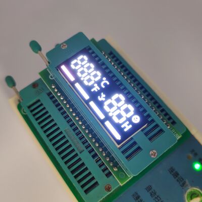 قیمت خوب Ultra White/Red 7 Segment LED Clock Display Module for Automotive Time/ Temperature Indicator آنلاین