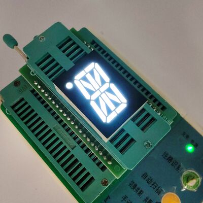 نمایشگر LED آلفا-عددی 16 سگمنتی سفید برای نشانگر آسانسور